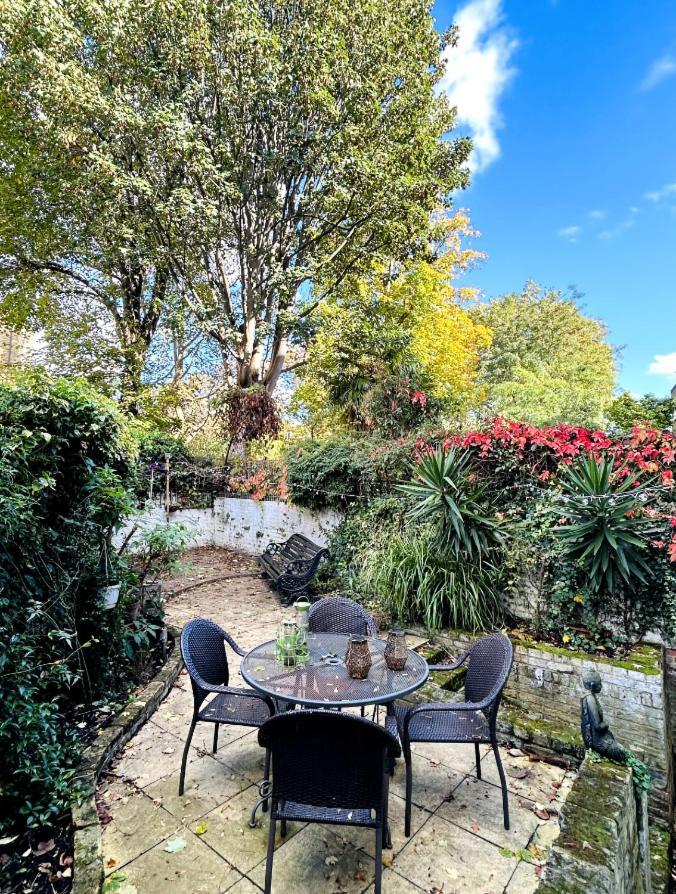 Kensington Secret Gem Apartman London Szoba fotó